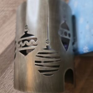 Scentsy Joy to the World Full-Size Warmer Wrap Christmas Metal Ornament